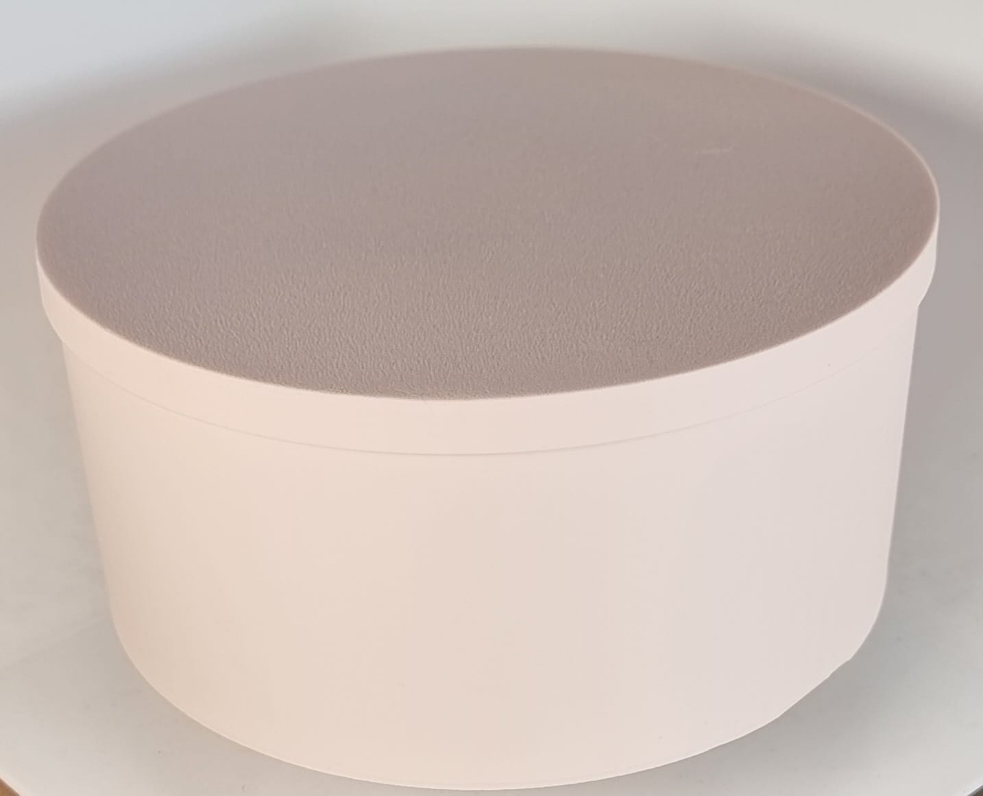 Scatola rotonda media